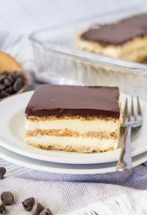 Chocolate Eclair Cake